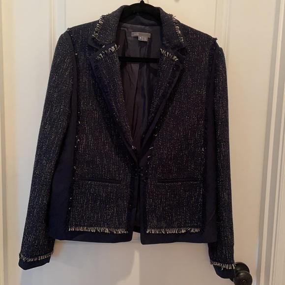 Vince Boucle Jacket Like New - Picture 4 of 7
